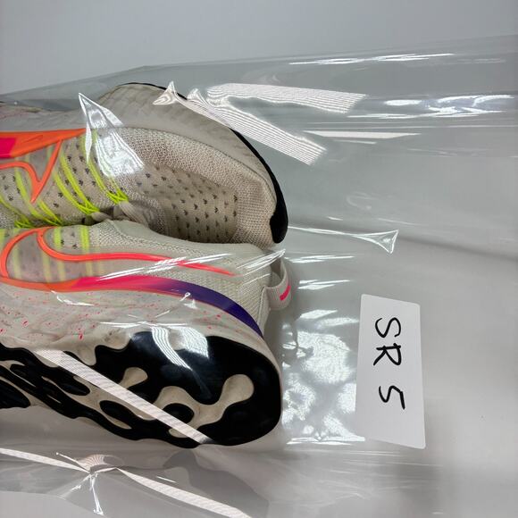 Nike React Infinity Run Flyknit 2 White Running Shoes DJ5928-001 Womens Size 6.5 - Picture 10 of 10